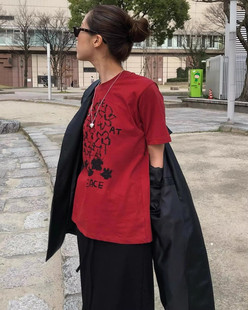 Exclusive type 韩国街头帅气个性手绘一束花花宽松圆领短袖T桖衫