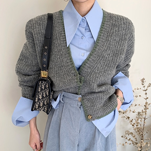 韩国chic百搭尖尖领宽松纯色长袖衬衫+单排扣拼色针织衫毛衣套装