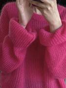 玫粉色慵懒宽松马海毛毛，衣女2023欧洲站浣熊，绒羊绒针织上衣潮