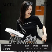 uti黑色开口短款T恤女装后背设计感镂空弹力短袖尤缇2023秋季