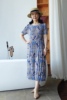 夏季圆领连衣裙气质，妈妈雪纺褶皱清凉透气薄款裙子蓝色印花