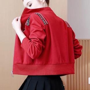 春秋短款运动休闲外套，女小个子红色夹克衫，上衣女士棒球服