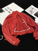 CCA自制ins博主款仿绸缎红色亮面棒球服撞色条纹醋酸缎面夹克外套