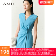 amii2024夏v领垫肩褶皱收腰凉感功能法式连衣裙，小黑裙背心裙