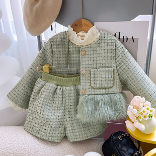 韩版女童小香风保暖套装2024冬季女宝宝拼接外套短裤两件套潮