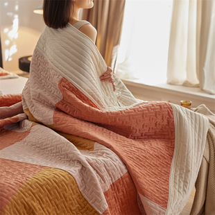创意奶橘色拼块床盖天鹅绒厚绗缝床单三件套保暖牛奶绒薄被多功能
