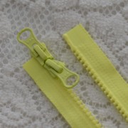黄绿5号树脂双开拉链55-70cm外套拉链，黄颜色(黄颜色)门襟双开拉锁