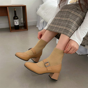 韩国东大门子24春季圆头粗中跟皮带扣舒适针织，真皮短筒女靴子