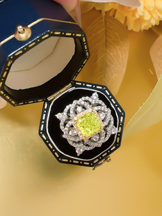 925时尚复古纯银花朵款橄榄绿戒指碎冰切公主方镶嵌高碳钻女欧美
