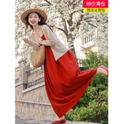 小众设计2024女春秋绝美气质洋气赫本风两件套红色吊带连衣裙