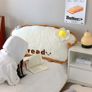 吐司煎蛋靠枕床头卧室，床上靠垫长条面包，榻榻米靠垫睡觉玩偶抱枕