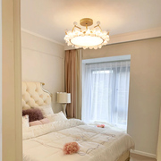 灯屋卧室女孩房吊灯水晶花朵浪漫温馨北欧现代简约主卧室房间