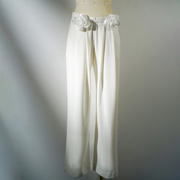 立体花朵装饰白色休闲时尚低腰西裤