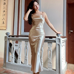刘漂亮(刘漂亮)大码香槟色吊带连衣裙欧美大码女装，微胖辣妹包臀鱼尾长裙纯