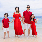 海边度假亲子装连衣裙母女装，红色露背沙滩，裙一家三口短袖t恤套装