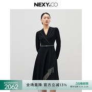 NEXY.CO/奈蔻秋冬气质舒适黑色羊毛拼接连衣裙女收腰西装裙子