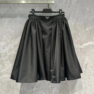 YongLeap柜品高货春夏赫本风小黑裙气质法式中长款蓬蓬裙半裙