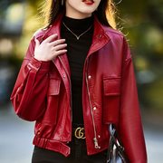 红色小皮衣女2023春秋，设计感小个子休闲上衣，短款早秋西装外套
