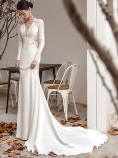 梵娜仙衣法式鱼尾婚纱，2023新娘礼服白色缎面长袖，出门纱高级感秋冬