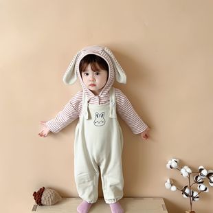 韩版婴儿衣服秋款连体衣，套装长袖条纹兔耳朵，连帽卫衣背带裤两件套