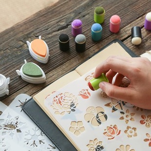 儿童印章手指画颜料无毒便携拓印图画册幼儿园，趣味创意涂色绘画卡