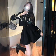 秋冬韩系名媛气质设计小香风高级感蓬蓬裙，黑色套装
