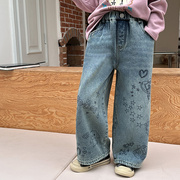 艾摩贝贝儿童时髦涂鸦牛仔裤2023冬季复合奥粒绒一体休闲长裤