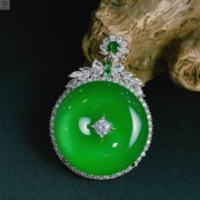 天然玉髓925银原创设计新鲜出炉翠绿毛衣链项链平安扣半宝石