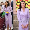 高级定制西班牙王妃同款浅紫色扭结褶皱连衣裙女V领修身开叉长款