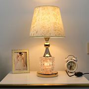 现代时尚水晶台灯卧室，床头客厅灯饰灯具温馨浪漫金色结婚创意铁艺