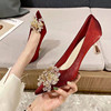 红色结婚鞋子新娘鞋秀禾服婚纱两穿中式水晶孕妇细跟不累脚高级感