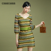 香莎chansarr撞色设计气质，五彩条纹连衣裙别致灯笼，袖高腰短裙