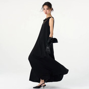2024夏季赫本风高级感无袖气质小众设计感网状荡领优雅黑色连衣裙