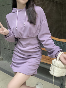 连帽卫衣包臀连衣裙女装冬季2023年短裙紫色收腰显瘦长袖裙子