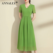 Annally2024夏季品质女装修身中长款大摆绿色雪纺连衣裙纯色