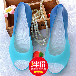 韩版凉鞋女夏水晶塑料，鱼嘴果冻鞋，百搭平底坡跟防滑洞洞沙滩鞋