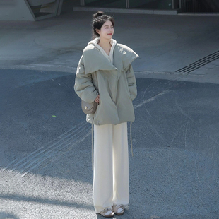 高级感超好看棉服女款冬季宽松加厚保暖气质，韩系穿搭绿色棉袄外套