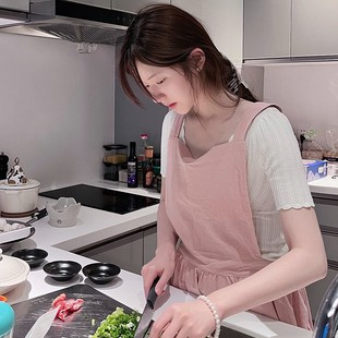 韩式画画围裙女粉色ins风，家用厨房美甲店用日系可爱做饭围裙定制