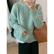 韩版温柔复古麻花毛衣，外穿2021秋冬气质，宽松慵懒风绿色针织衫