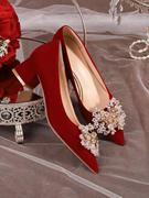 粗跟婚鞋女秀禾主婚纱两穿中式红色不累脚孕妇可穿新娘鞋