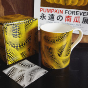 在途！日本进口草间弥生YAYOI KUSAMA南瓜波点黄树陶瓷马克杯水杯