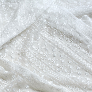 雪纺面料立体刺绣，网纱面料白色柔软蕾丝，布料服装面料手工diy