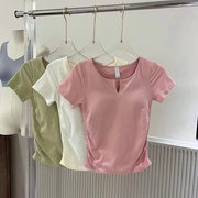 韩国2024夏季小V领短款小个子短袖T恤上衣女设计感小众打底衫