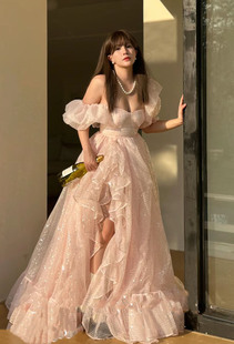 新年系列柔粉色亮片泡泡袖高开叉木耳边裙摆大摆显高公主礼服裙