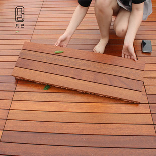 菠萝格户外防腐木阳台地板拼接露台阳光房拼装实木家用地板室外