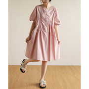 天然出品粉色圆领短袖连衣裙，不规则褶皱松紧中长裙夏季qa6387