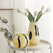 北欧复古玻璃花瓶创意仿陶瓷，插花客厅居家装饰摆件花瓶插花艺术