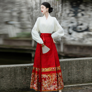 新中式国风结婚晨袍新娘订婚上衣配红色，重工马面裙婚服敬酒服套装