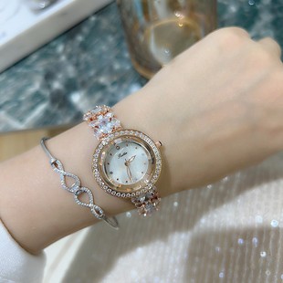 质手链镶钻表带士款石英手表，女时尚圆形，金属玫金色普通国产腕表