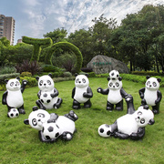 户外卡通动物足球熊猫玻璃钢雕塑庭院幼儿园装饰摆件园林景观造景